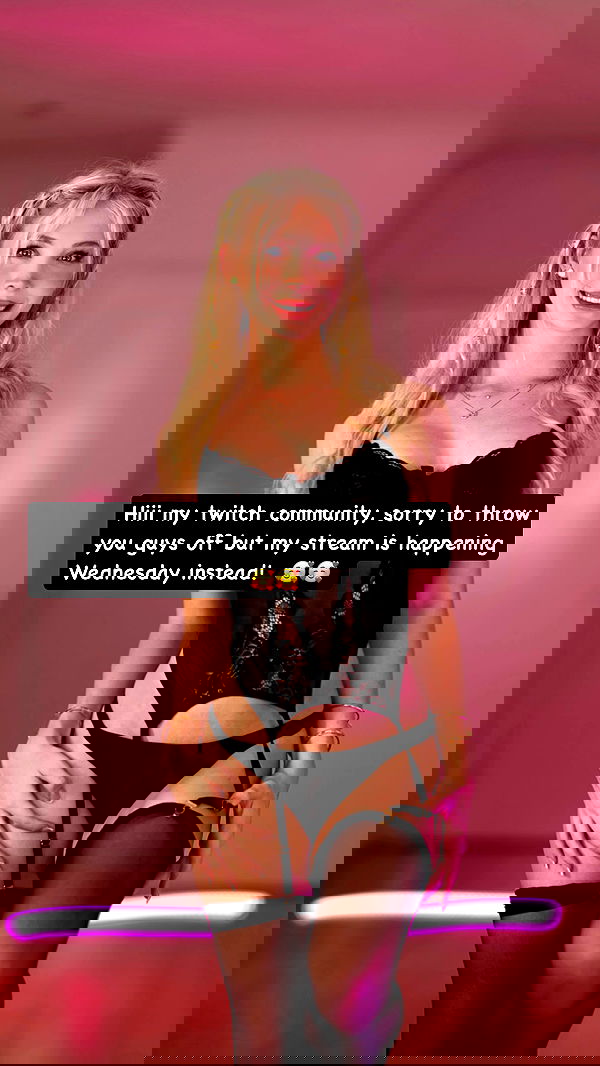 emxllouise2 image ~ Altpins