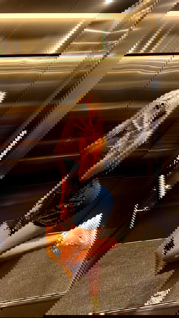 emxllouise2 image ~ Altpins