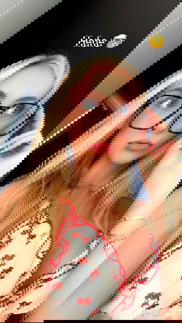 emxllouise2 image ~ Altpins