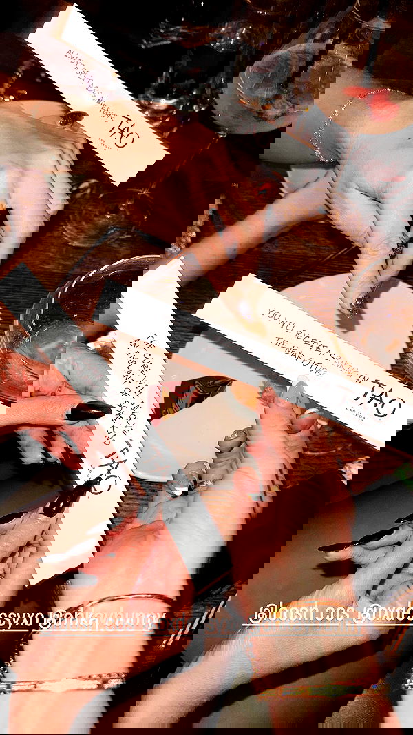 emxllouise2 image ~ Altpins