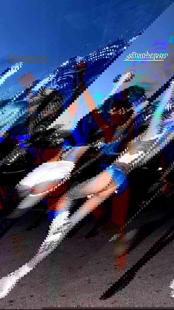 emxllouise2 image ~ Altpins