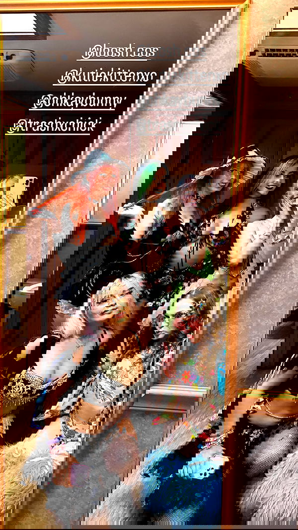 emxllouise2 image ~ Altpins