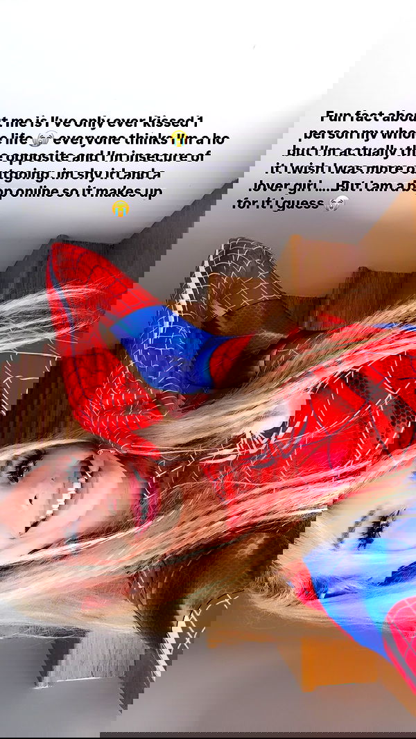 emxllouise2 image ~ Altpins