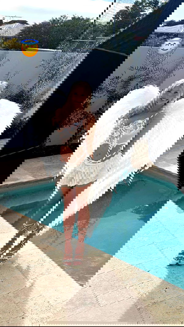 emxllouise2 image ~ Altpins