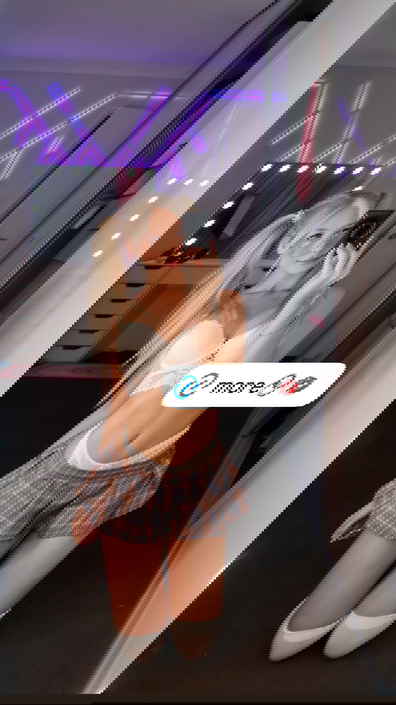 emxllouise2 instagram image archive image