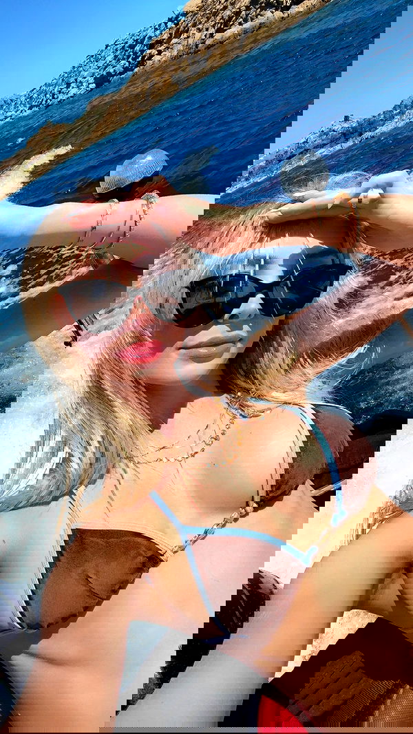 emxllouise2 image ~ Altpins