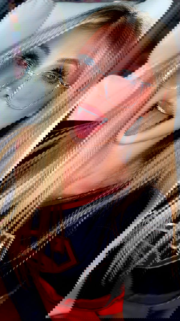 emxllouise2 image ~ Altpins