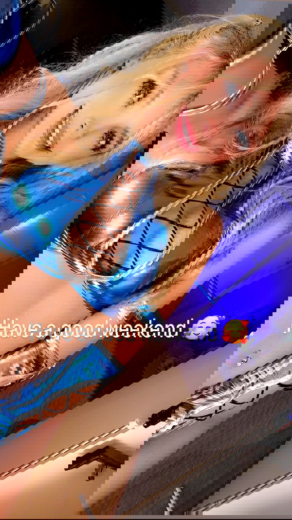 emxllouise2 image ~ Altpins