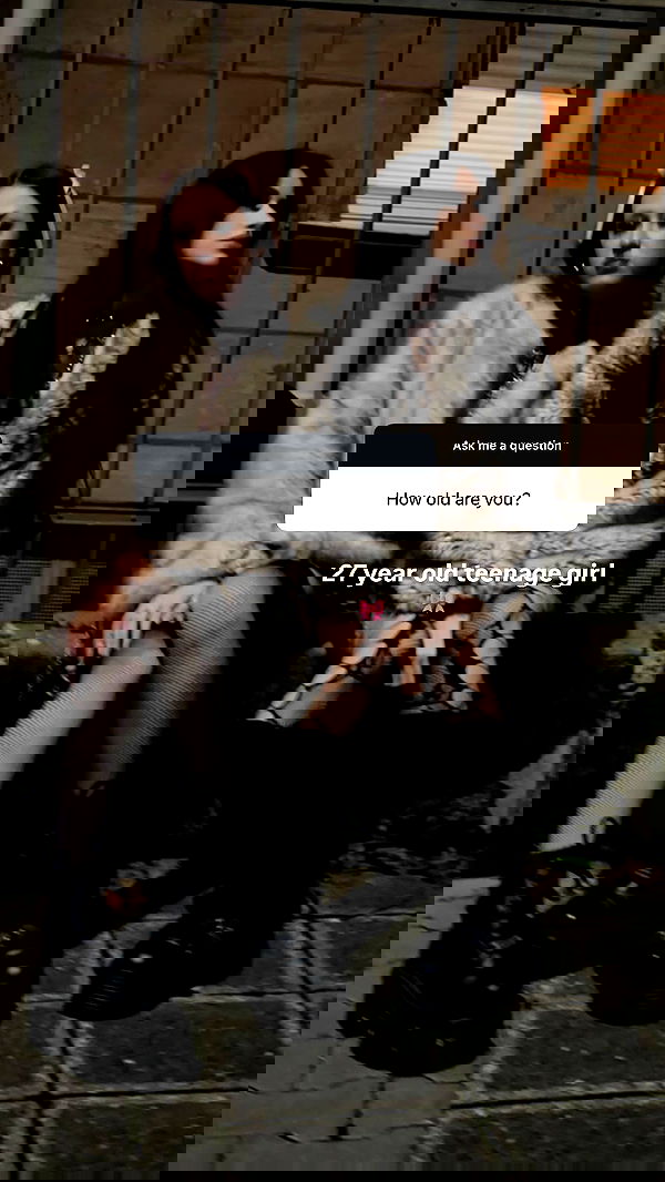 evameganosova image ~ Altpins