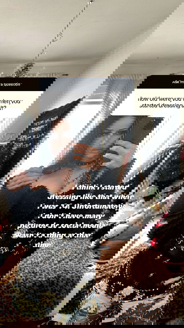 evameganosova image ~ Altpins