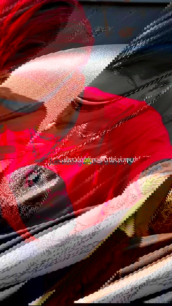 evameganosova image ~ Altpins