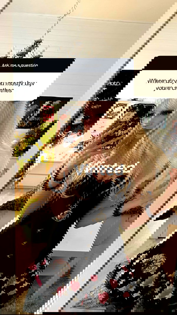 evameganosova image ~ Altpins