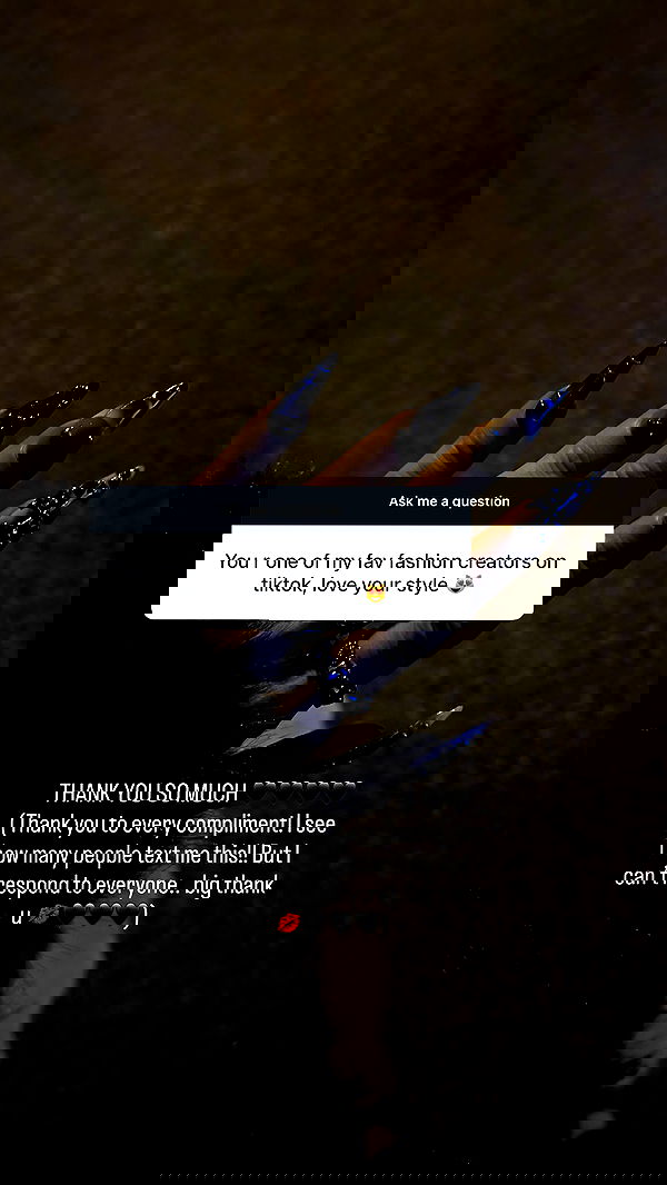 evameganosova image ~ Altpins