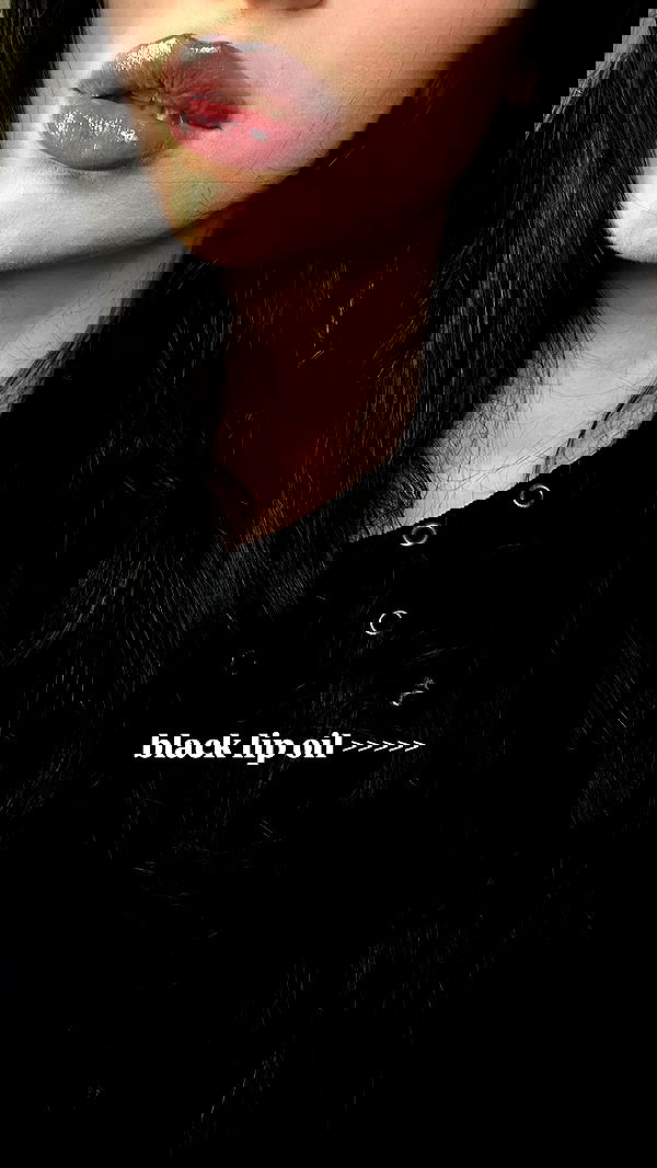 evameganosova image ~ Altpins