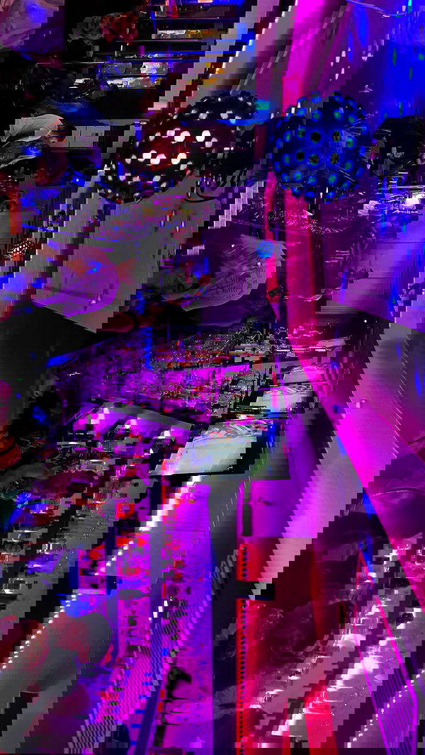 eve__sahar image ~ Altpins