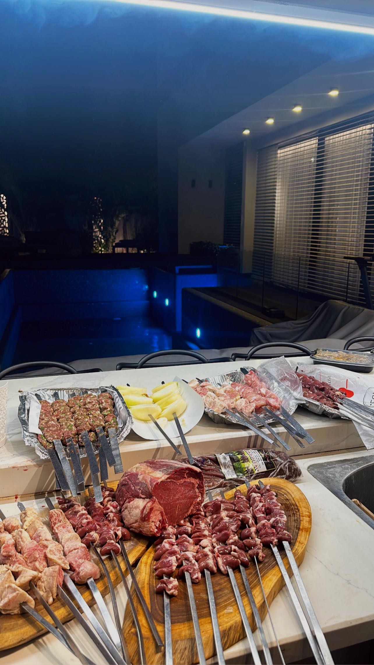 eve__sahar instagram image archive image