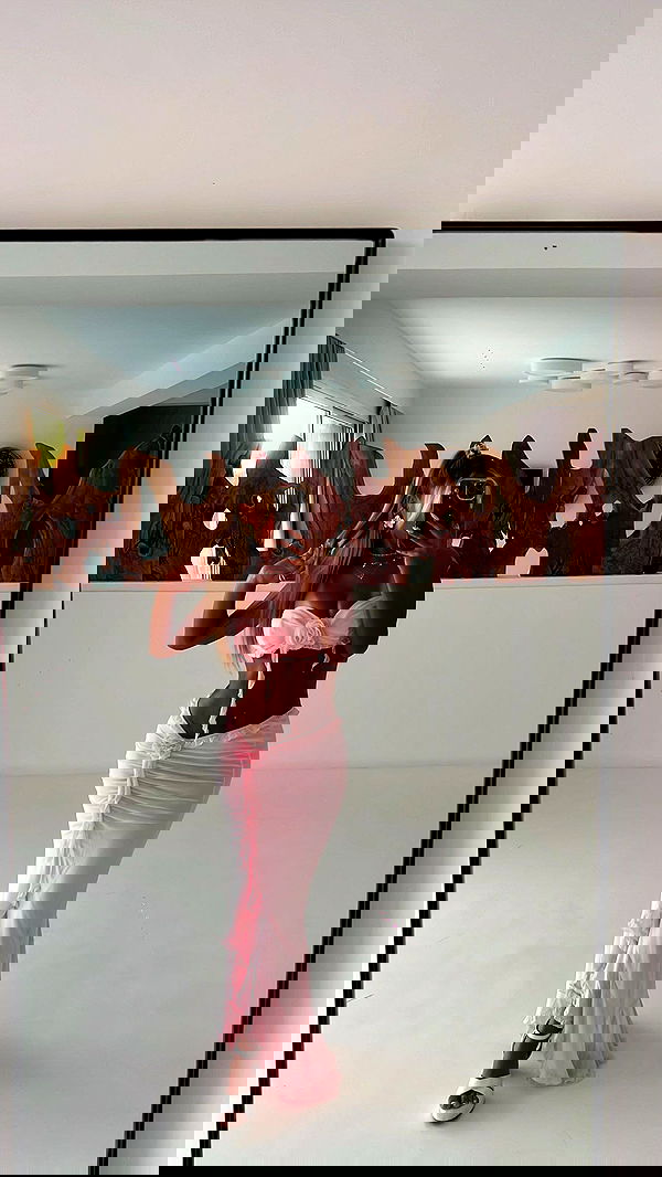 eve__sahar image ~ Altpins