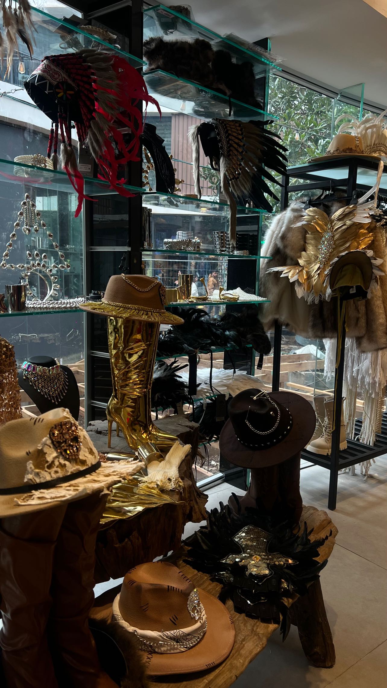 eve__sahar instagram image archive image