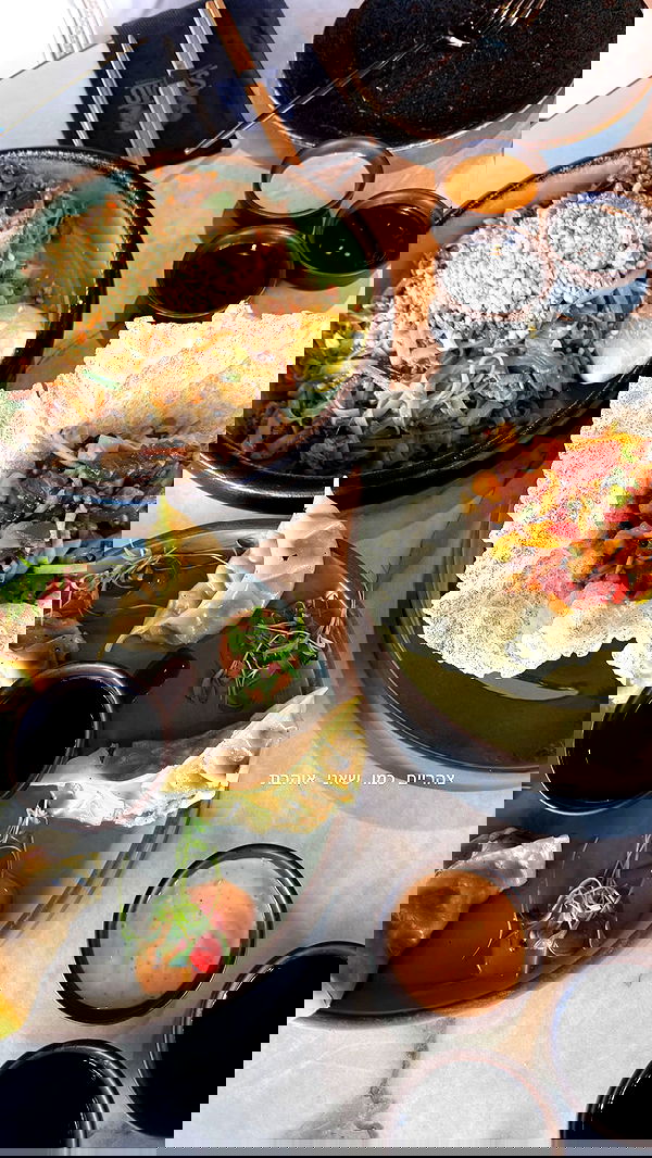 eve__sahar image ~ Altpins