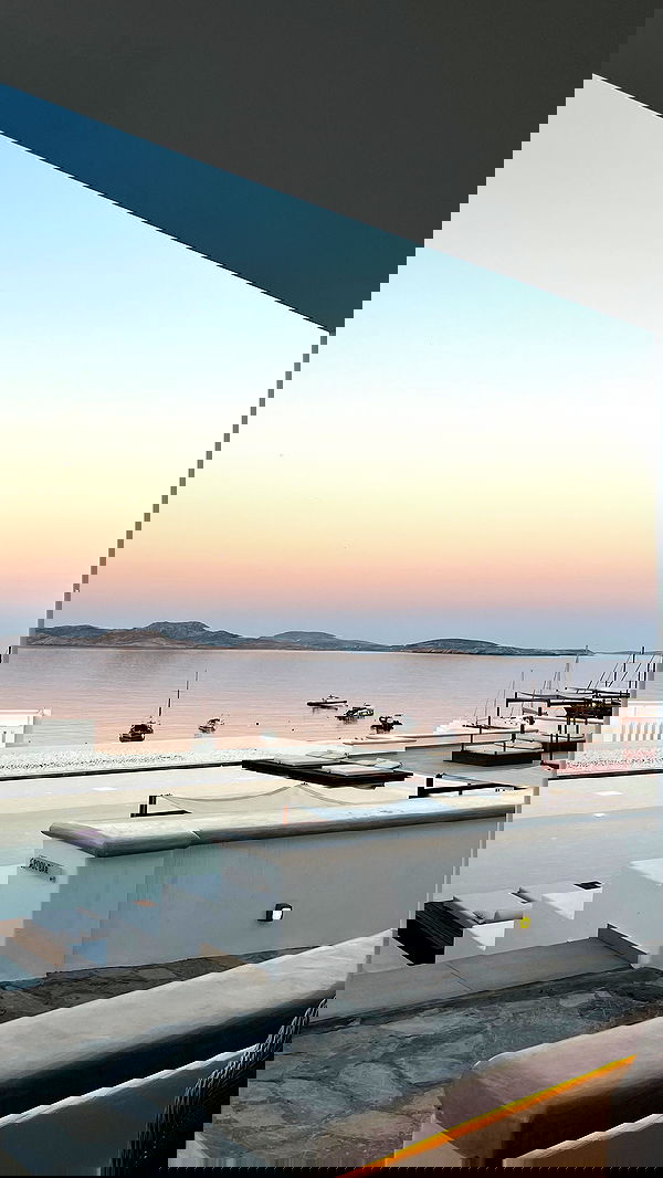 eve__sahar image ~ Altpins