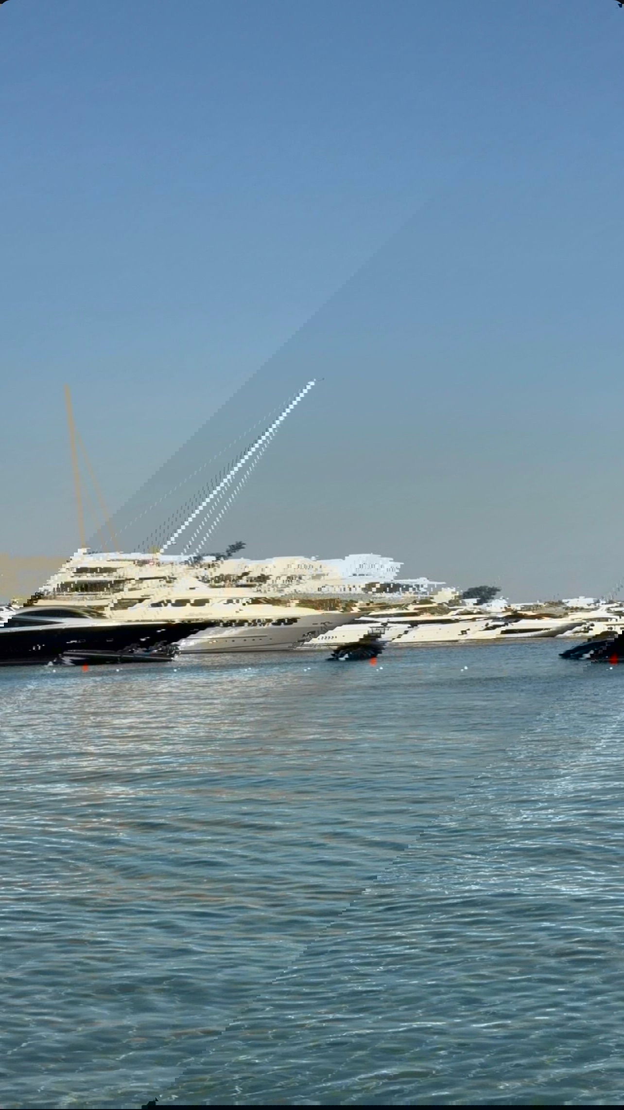 eve__sahar instagram image archive image