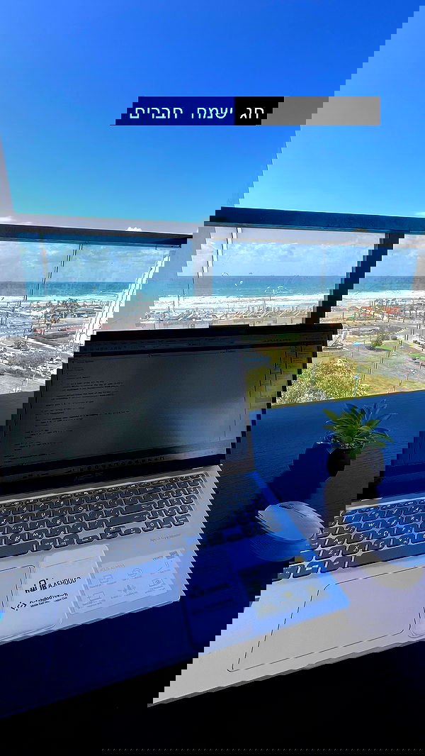 eveliniya eveliniya archive image