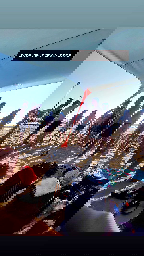 eveliniya eveliniya archive image