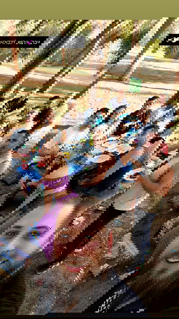 eveliniya eveliniya archive image