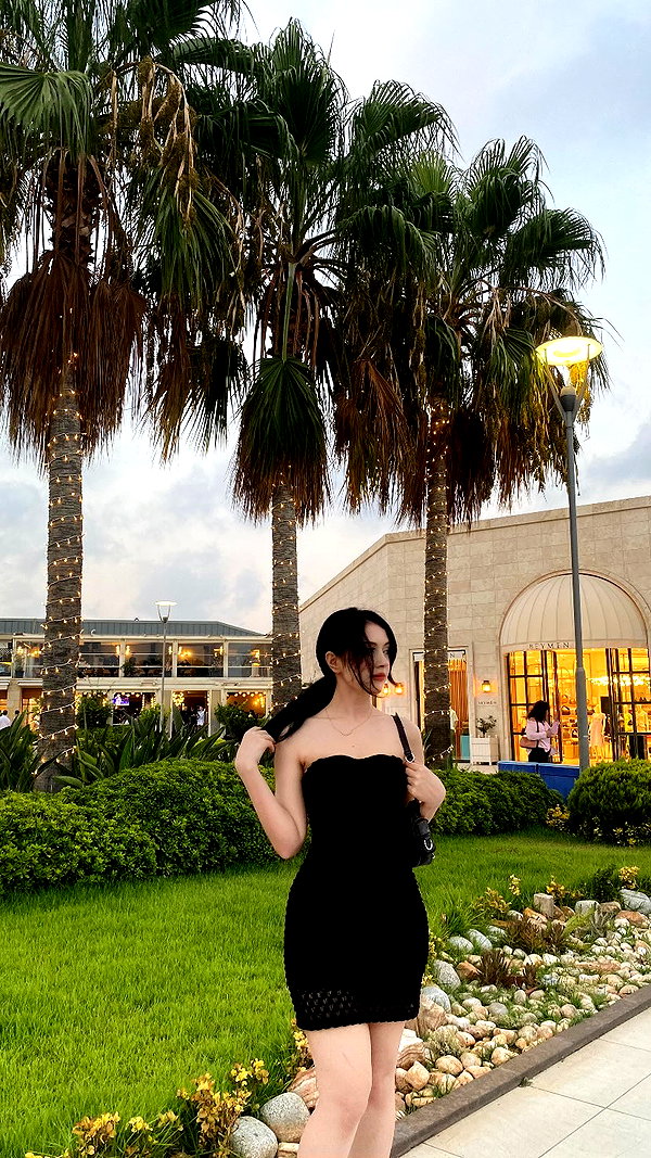 eyluull.y instagram image archive image