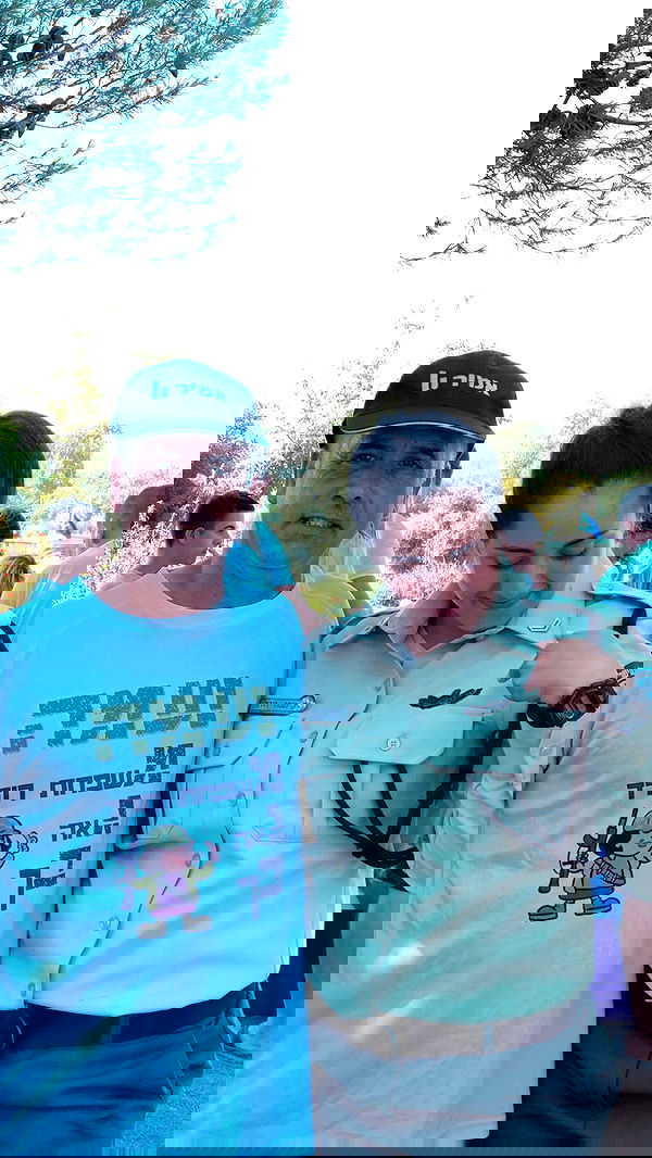 feelbetterinmysweater feelbetterinmysweater archive image