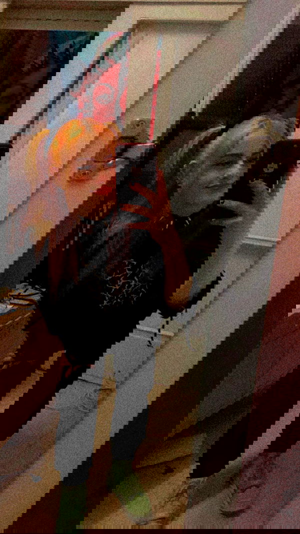 feelbetterinmysweater feelbetterinmysweater archive image