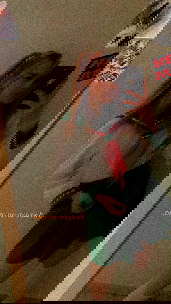 feelbetterinmysweater feelbetterinmysweater archive image