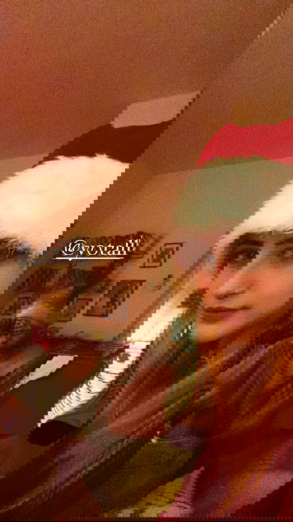 feelbetterinmysweater feelbetterinmysweater archive image