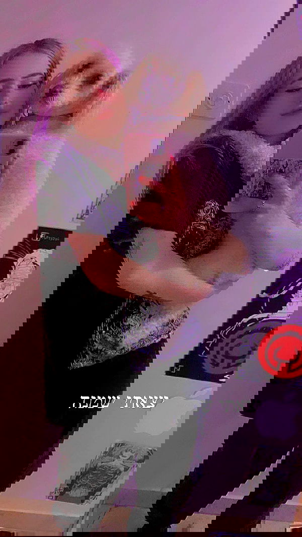 feelbetterinmysweater feelbetterinmysweater archive image