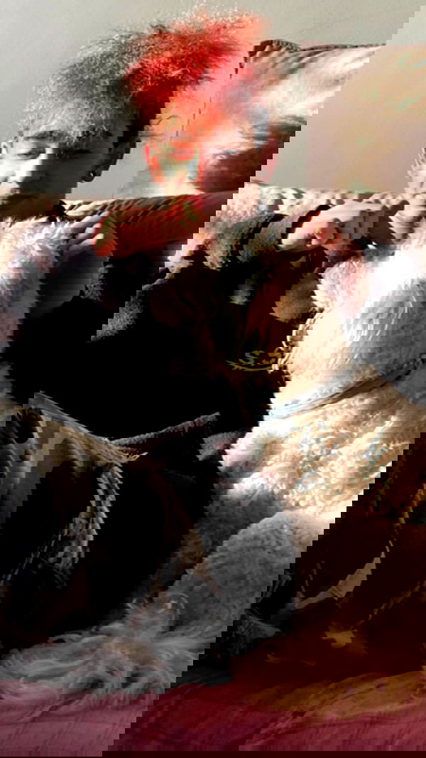 feelbetterinmysweater feelbetterinmysweater archive image