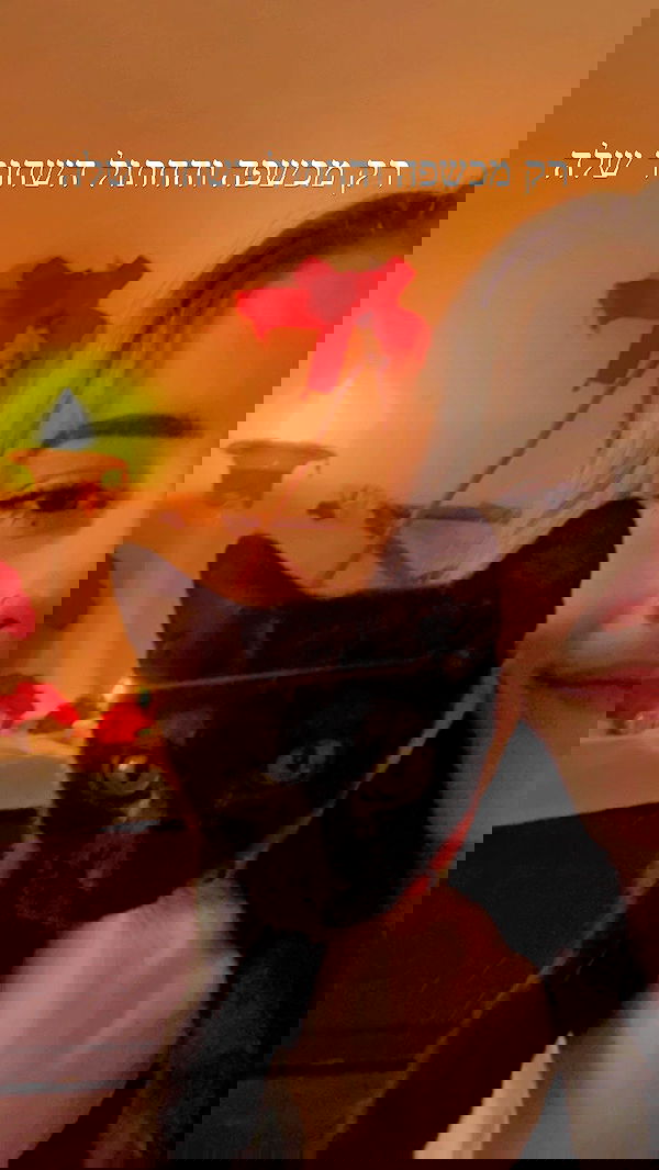 feelbetterinmysweater feelbetterinmysweater archive image