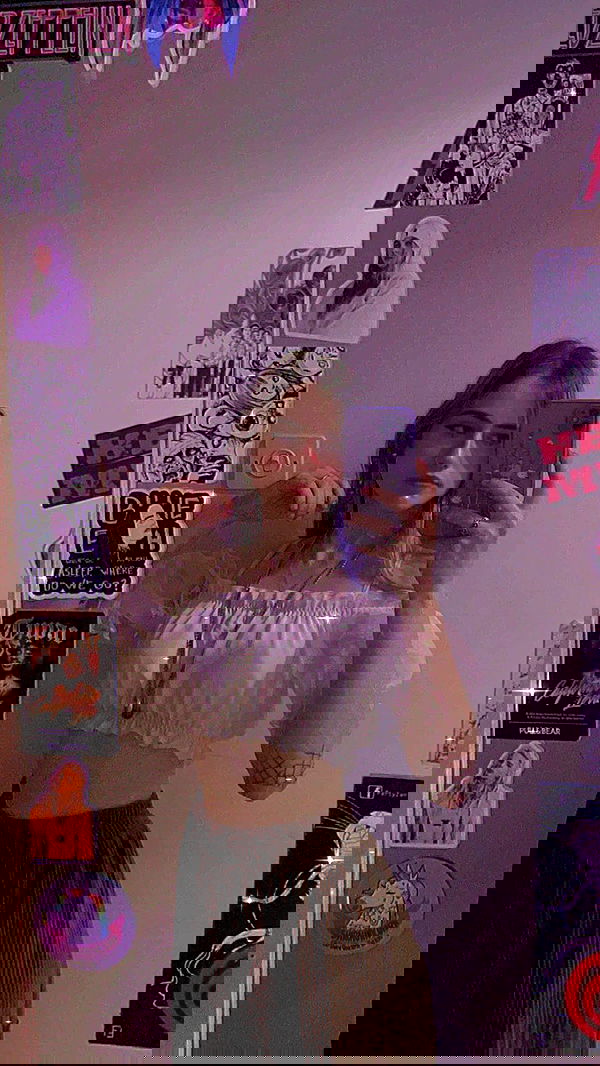 feelbetterinmysweater feelbetterinmysweater archive image