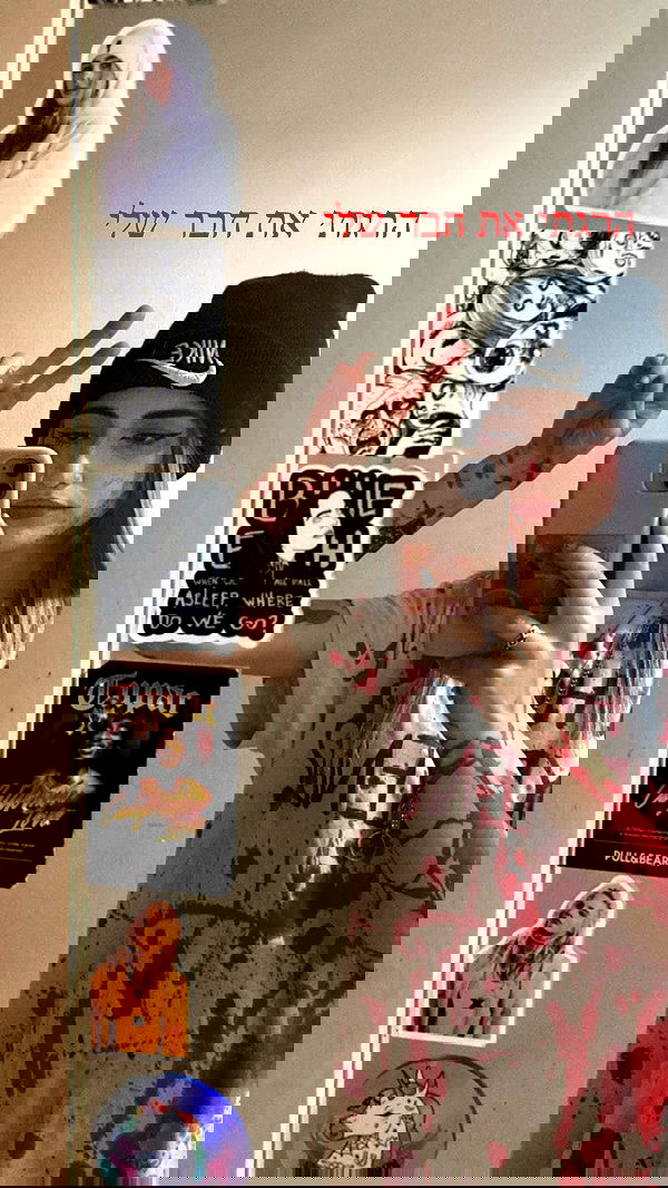 feelbetterinmysweater feelbetterinmysweater archive image