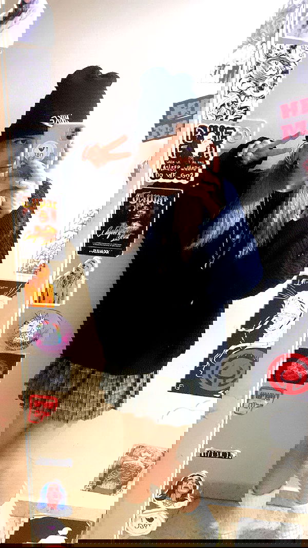 feelbetterinmysweater feelbetterinmysweater archive image