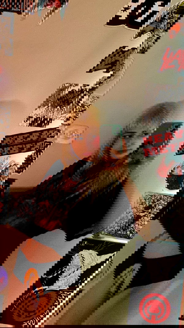 feelbetterinmysweater feelbetterinmysweater archive image