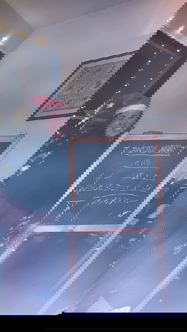 feelbetterinmysweater feelbetterinmysweater archive image