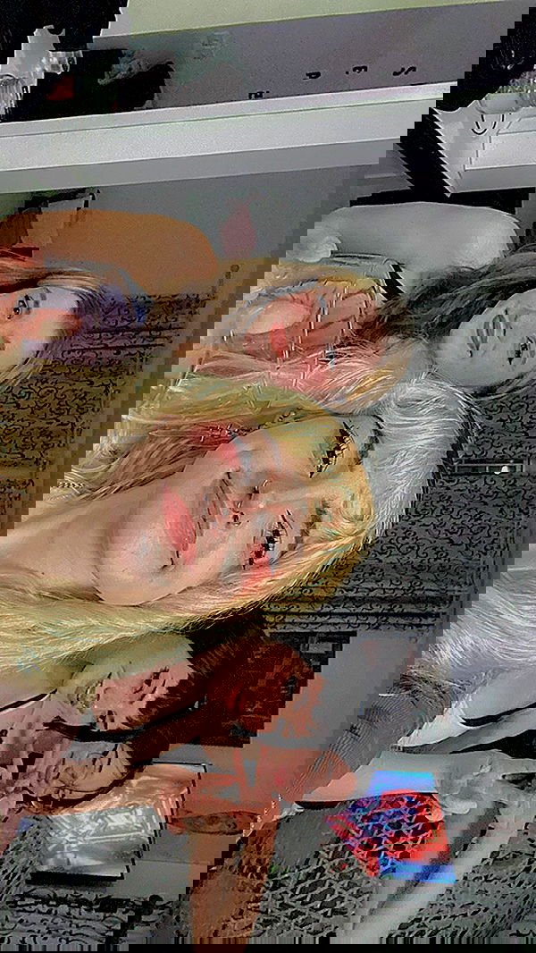 feelbetterinmysweater feelbetterinmysweater archive image