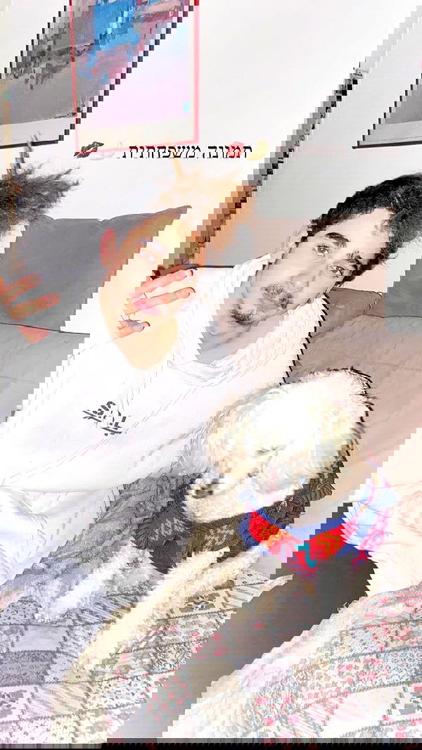 feelbetterinmysweater feelbetterinmysweater archive image