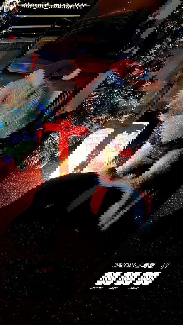 feelbetterinmysweater feelbetterinmysweater archive image