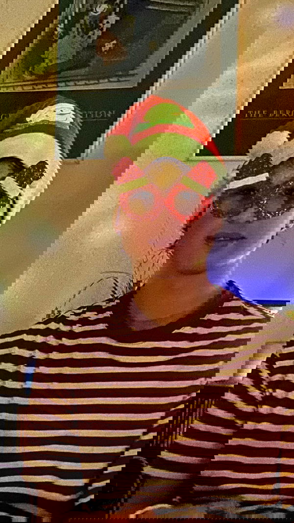 feelbetterinmysweater feelbetterinmysweater archive image