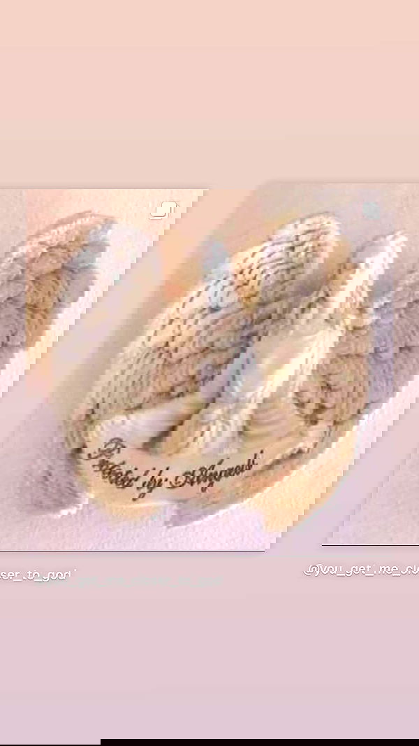 feelbetterinmysweater feelbetterinmysweater archive image