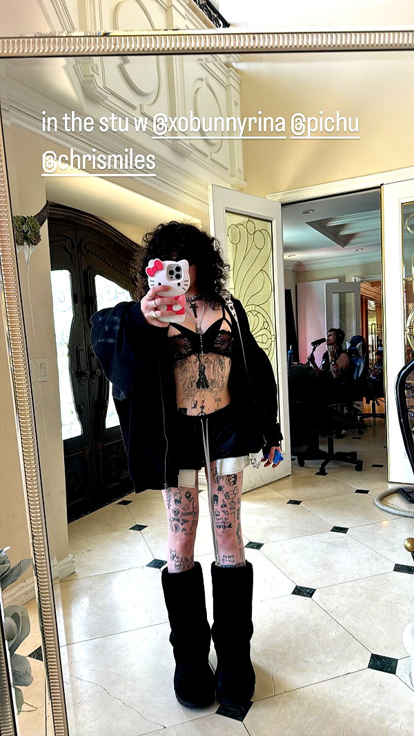 fuckdelilah instagram image archive image