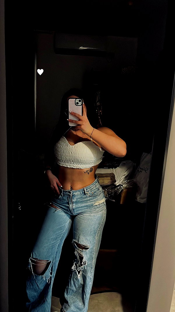 gaya_twizer instagram image archive image