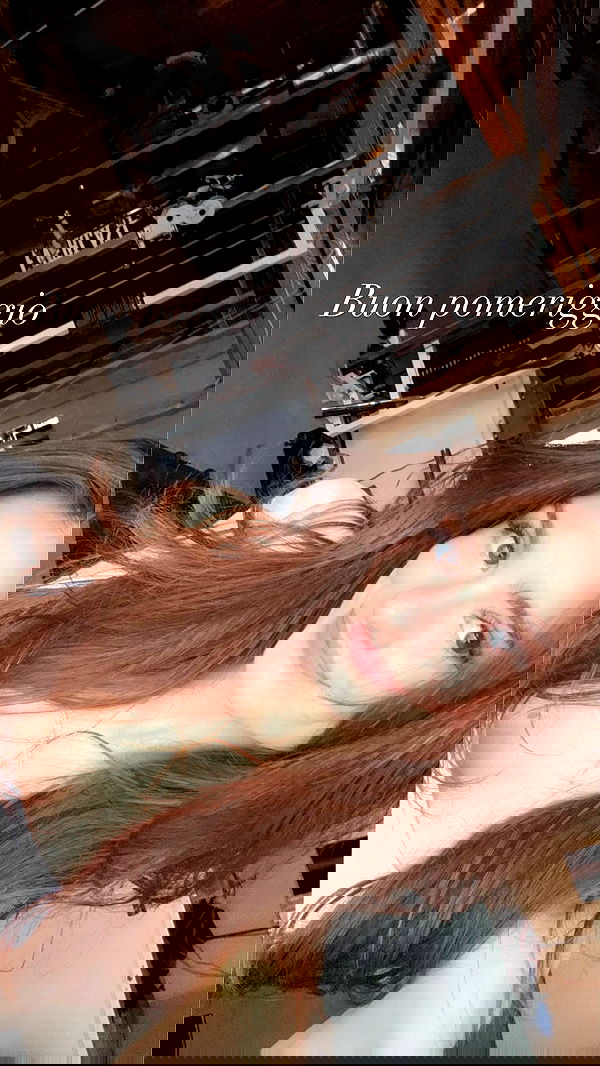 giuliahere giuliahere archive image