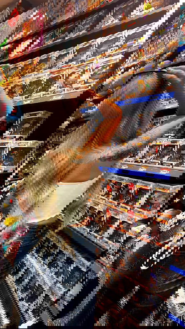 gwendolynceline image ~ Altpins